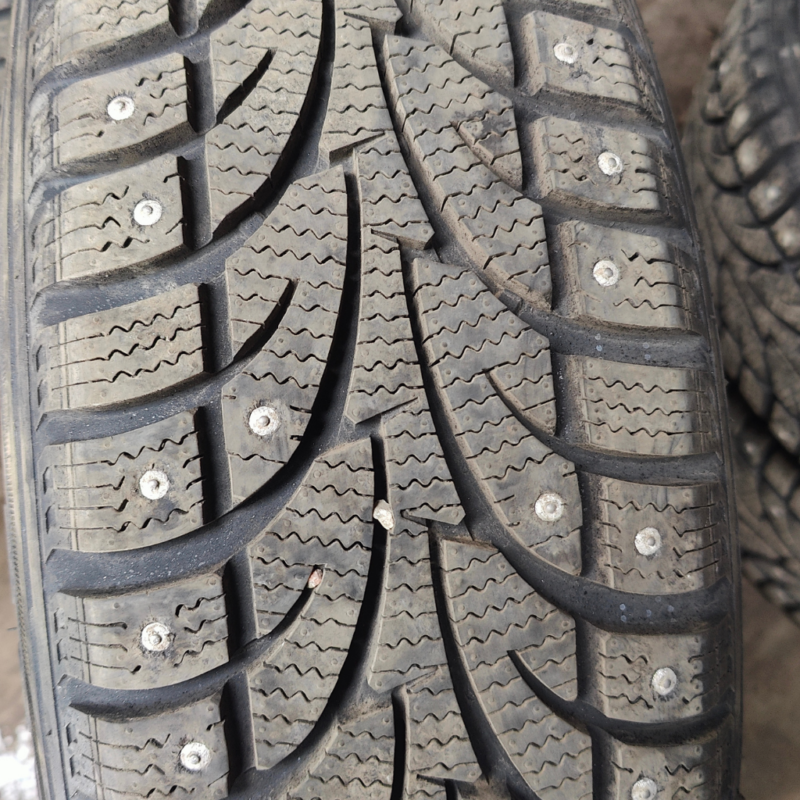 195/65R15 Citroen Berlingo naastrehvid ja veljed - Image 4